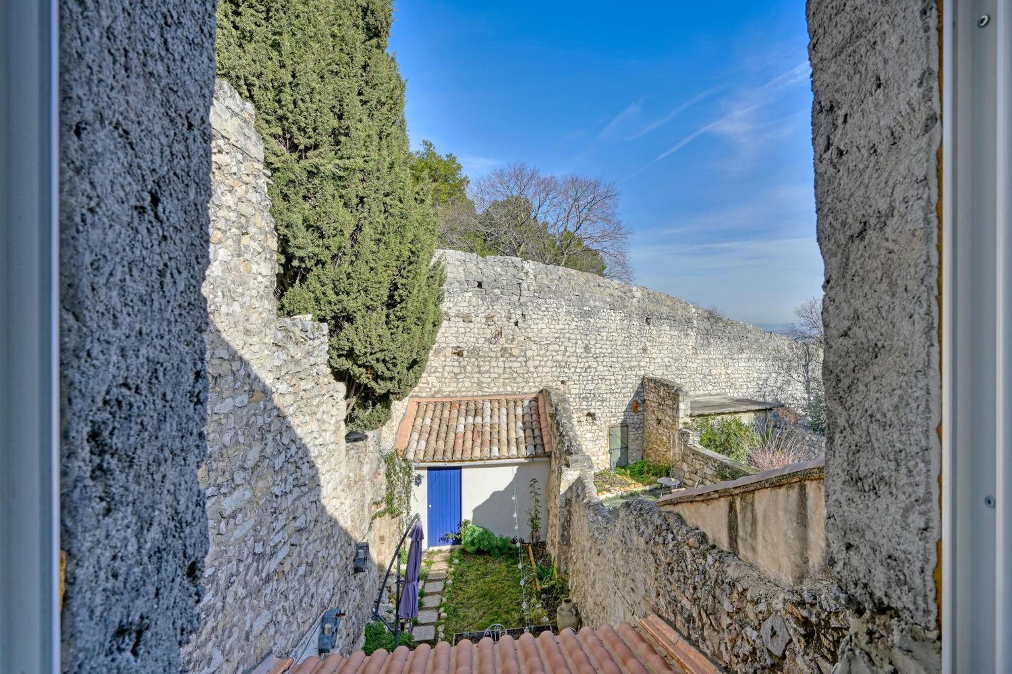 La Cigale - Vieux Village - Charmante Maisonnette Climatisee Avec Jardin Villeneuve-lès-Avignon Exterior foto